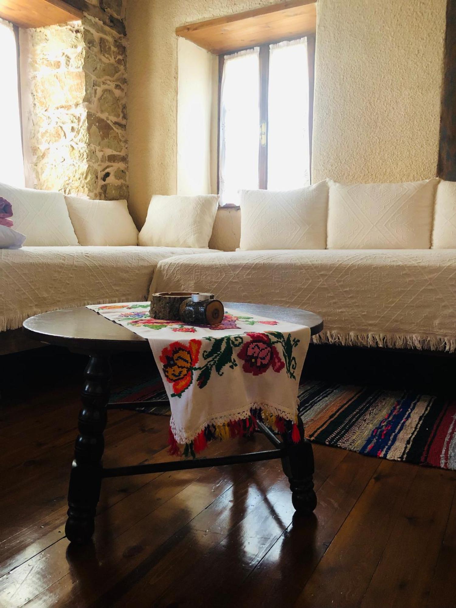 Χαγιάτι Hotell Psarades Eksteriør bilde